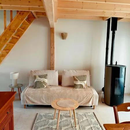 Holiday home De Charme Le Nid De L'envolee Champenoise