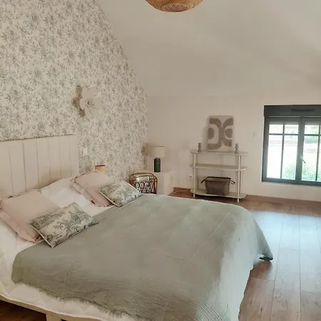 Holiday home De Charme Le Nid De L'envolee Champenoise *